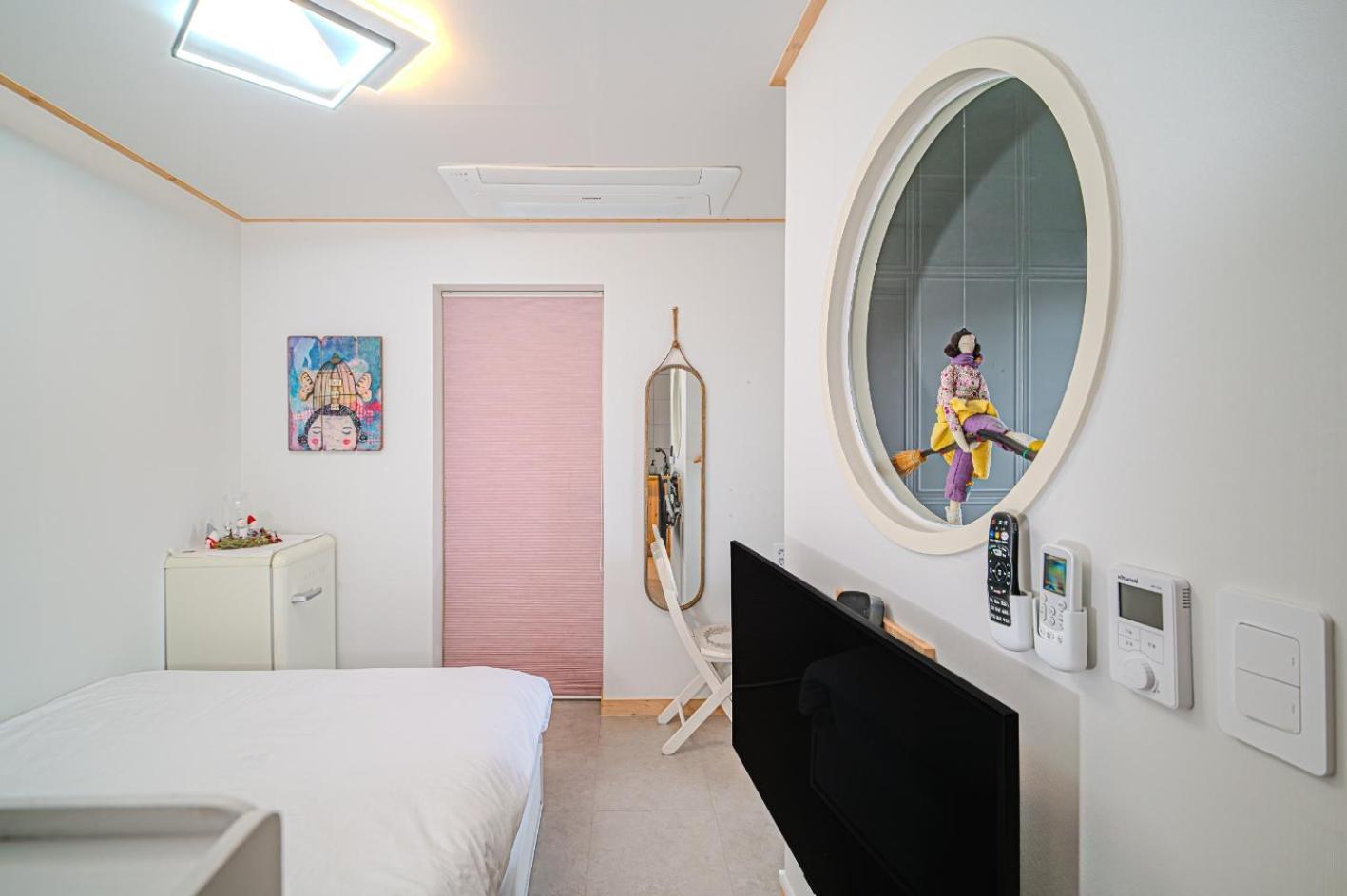 Dongparang Hanok Stay Gyeongju Exterior photo